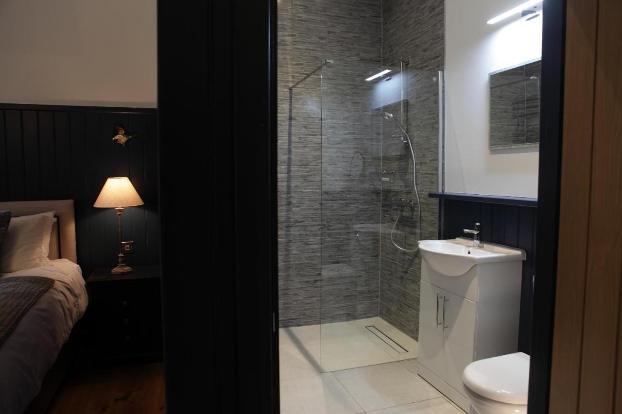 Cwmbach Lodge Luxury B&B Glasbury Ngoại thất bức ảnh